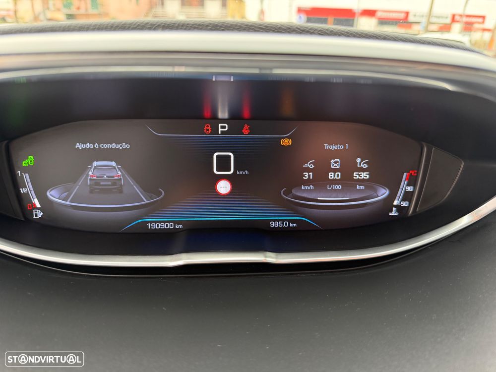 Peugeot 5008 BlueHDI 130 EAT8 Allure Pack - 11