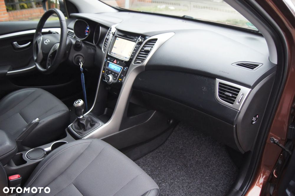 Hyundai i30 1.4 Premium - 15