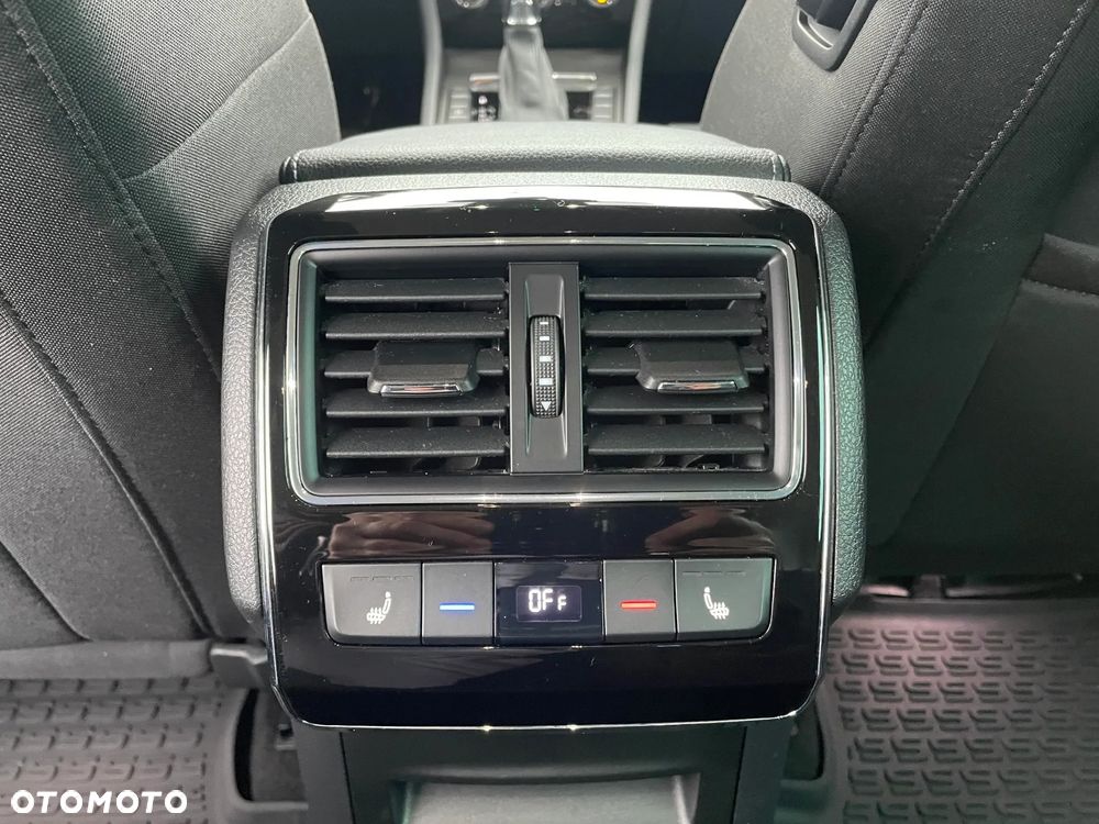 Skoda Superb 2.0 TSI 4x4 Style DSG - 24