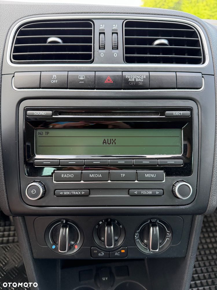 Volkswagen Polo - 7