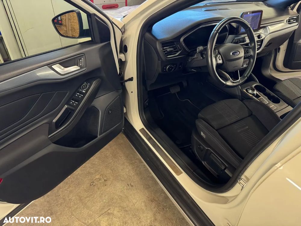 Ford Focus - 16