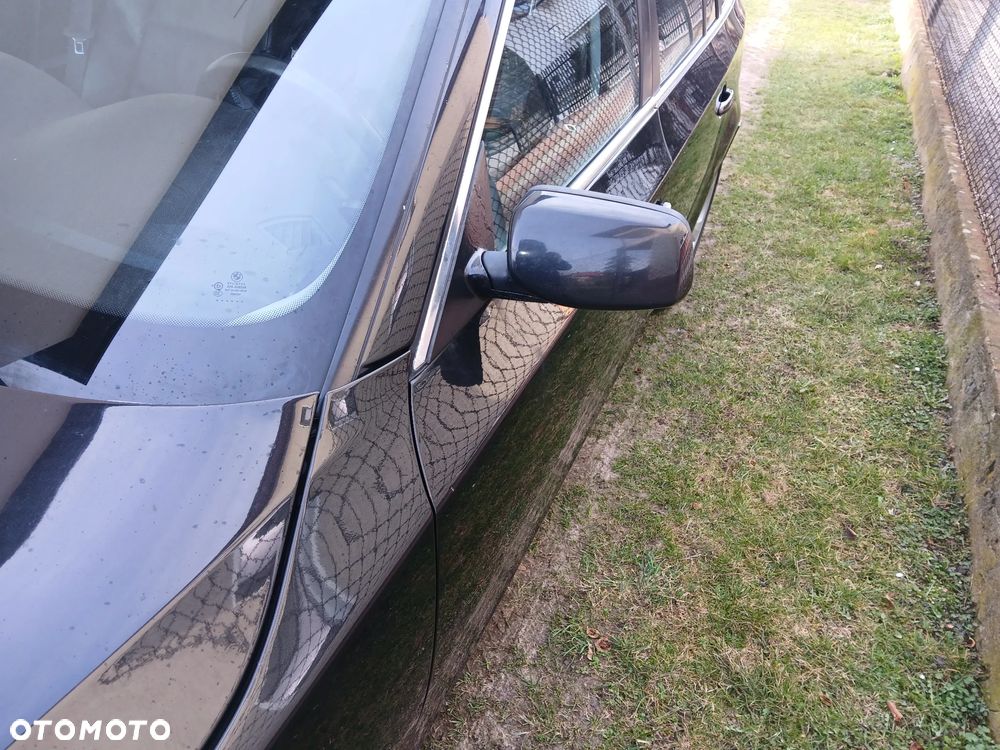 BMW Seria 5 530i - 22
