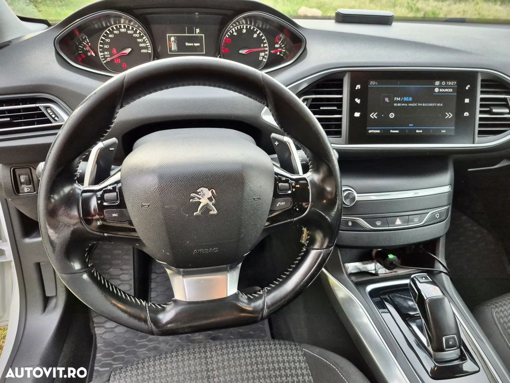Peugeot 308 1.5 BlueHDi FAP STT EAT8 Allure - 10