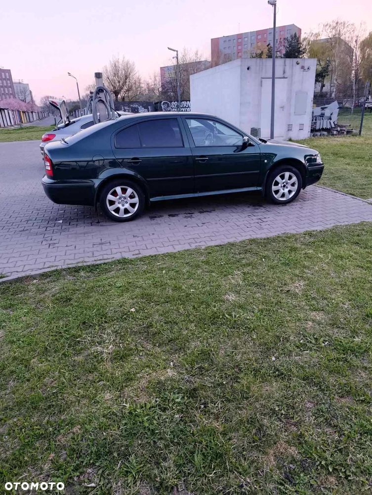 Skoda Octavia - 1