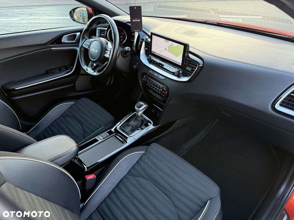 Kia Ceed 1.5 T-GDI DCT7 OPF GT Line - 17