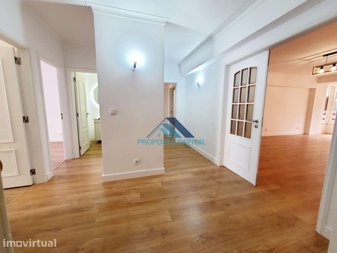 APARTAMENTO T3 TOTALMENTE REMODELADO | ESTRADA DA LUZ - COM GARAGEM - Grande imagem: 3/56