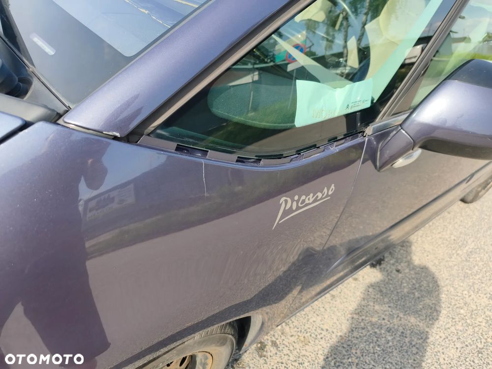 Citroën C4 Grand Picasso 2.0 16V EGS6 Exclusive - 14
