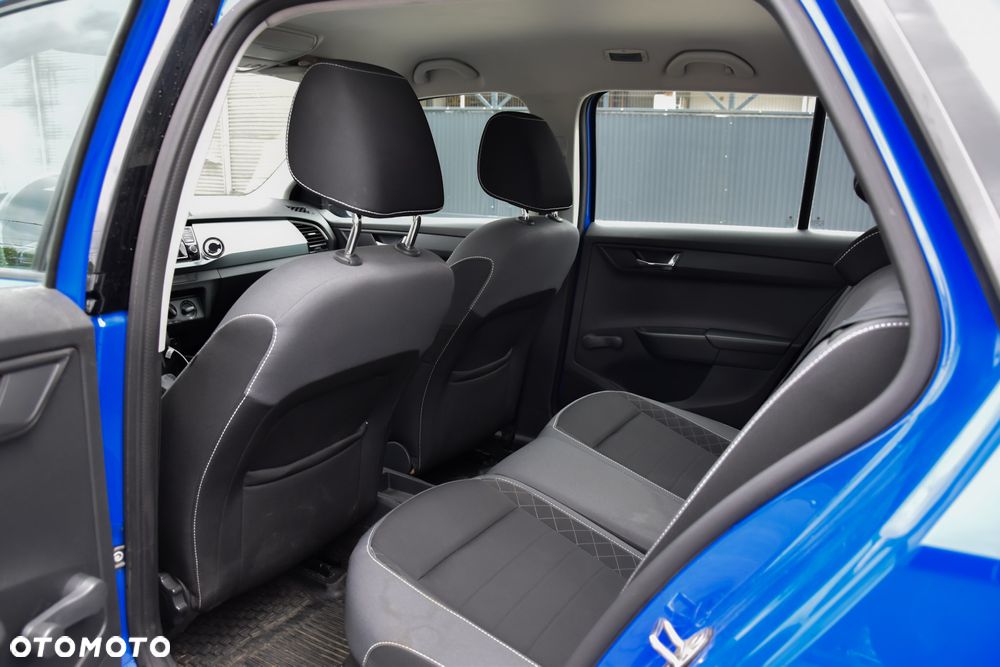 Skoda Fabia 1.0 TSI Ambition - 10