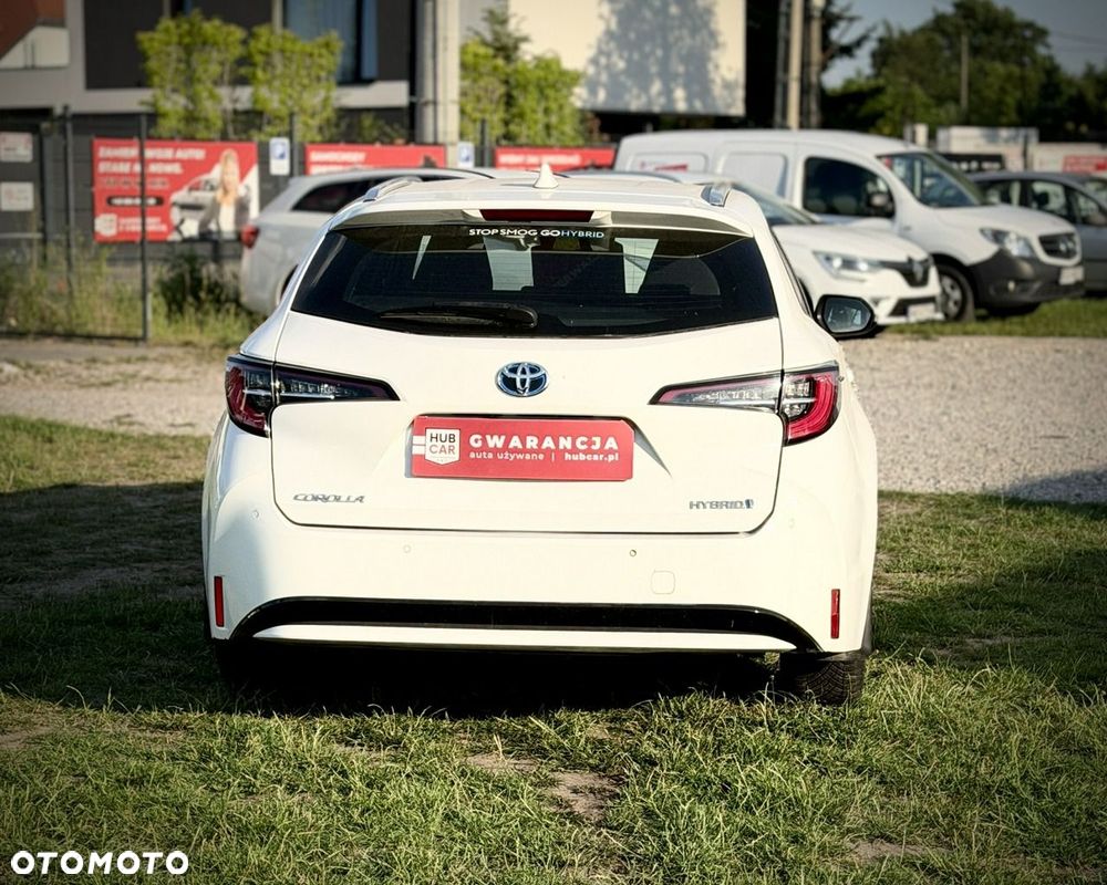 Toyota Corolla - 10