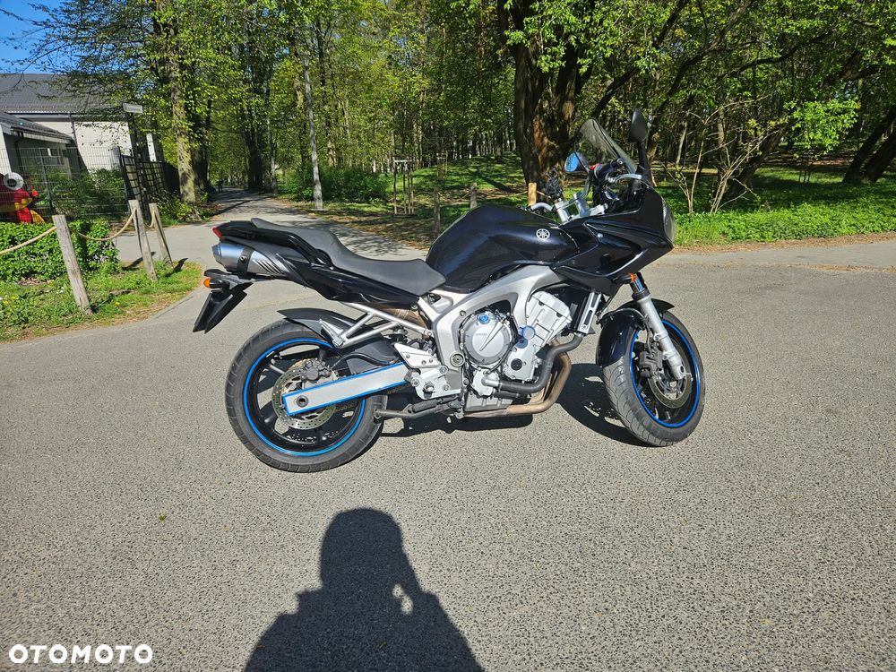 Yamaha FZ6 - 11
