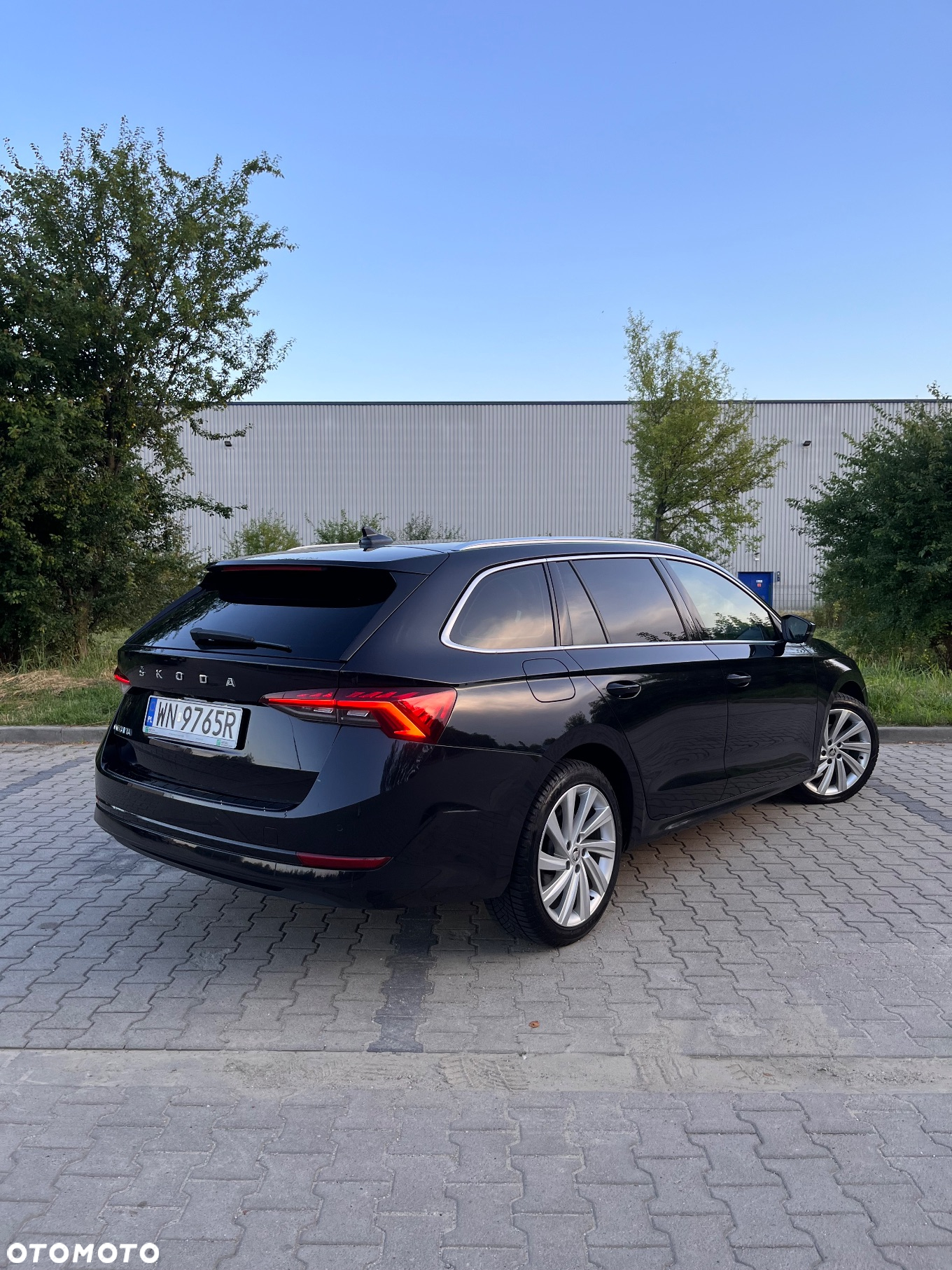 Skoda Octavia 2.0 TDI Style DSG - 4