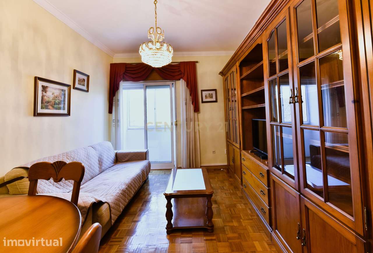 Apartamento T2 na Amadora - Grande imagem: 3/25