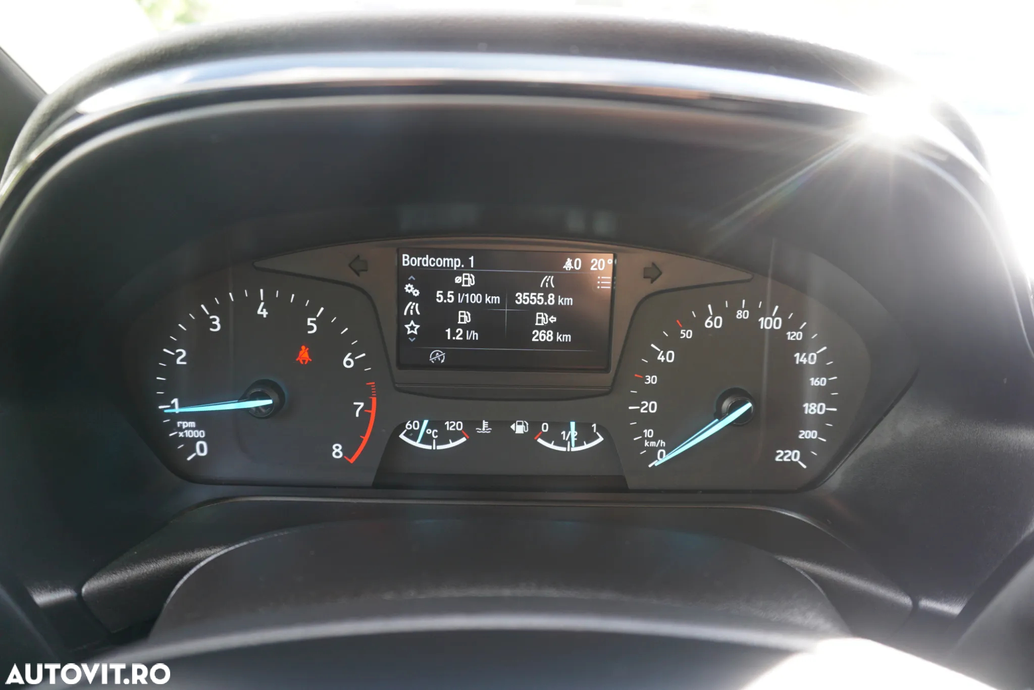 Ford Fiesta 1.0 EcoBoost Start-Stop ST-LINE - 18