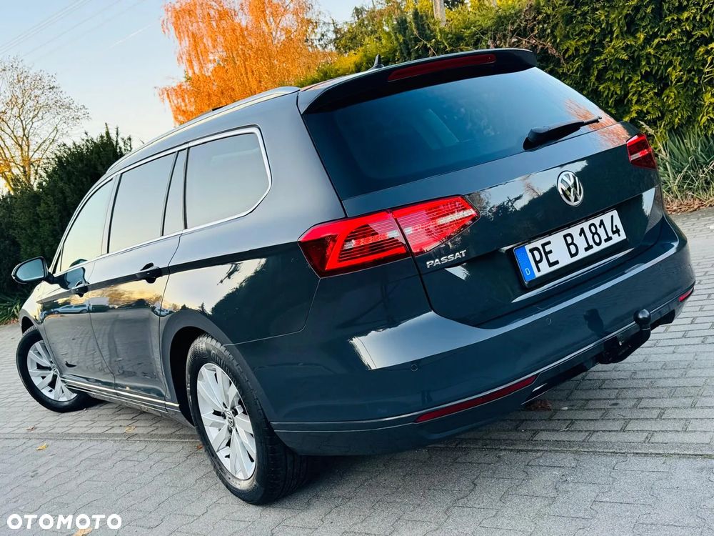 Volkswagen Passat 1.5 TSI EVO Elegance - 4