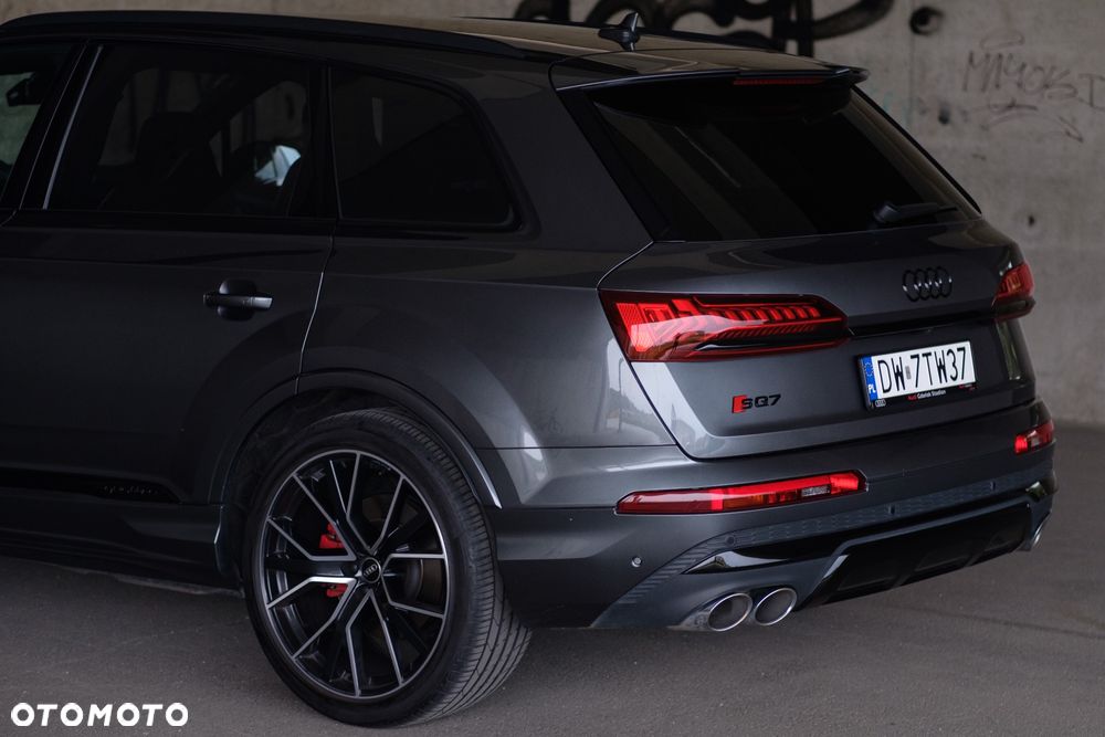 Audi SQ7 - 8