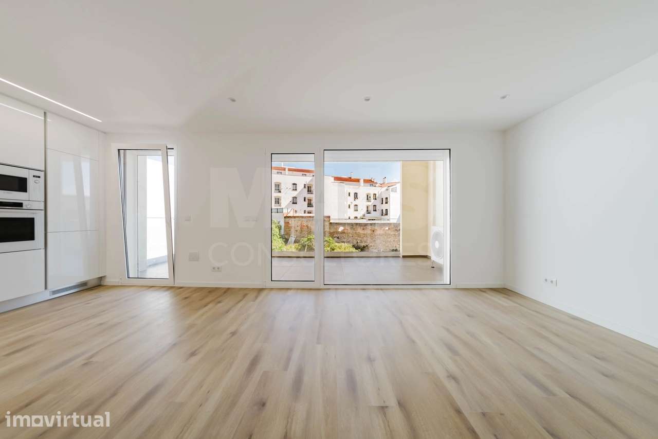Apartamento T2 com 2 lugares de garagem - Grande imagem: 5/24