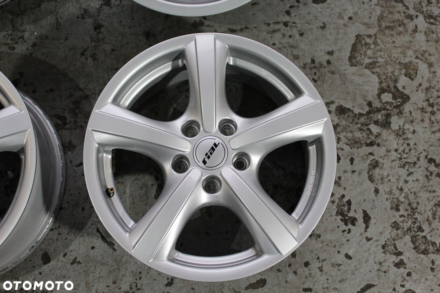 RIAL 16cali 5x112 ET42 7J AUDI SKODA VW SEAT - 4