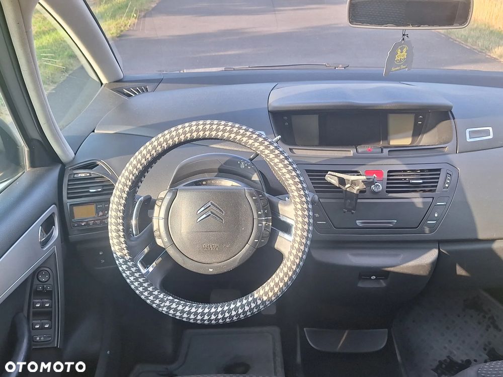 Citroën C4 Picasso ver-1-6-hdi-equilibre-navi-pack-mcp - 5