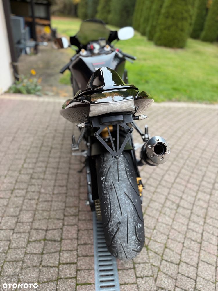 Kawasaki Ninja - 19