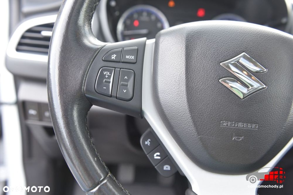 Suzuki SX4 S-Cross - 32