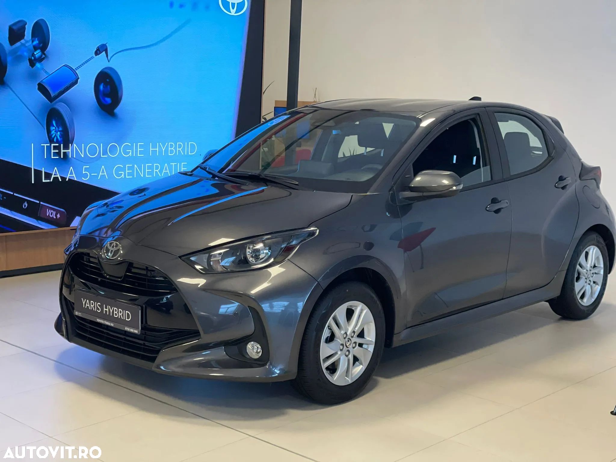 Toyota Yaris 1.5 116 CP HEV Active - 1
