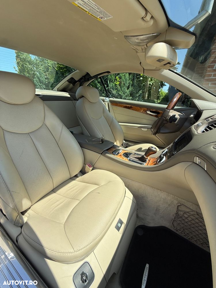 Mercedes-Benz SL 500 Aut - 9