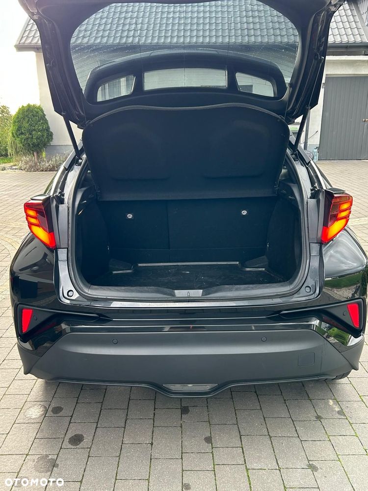 Toyota C-HR - 6