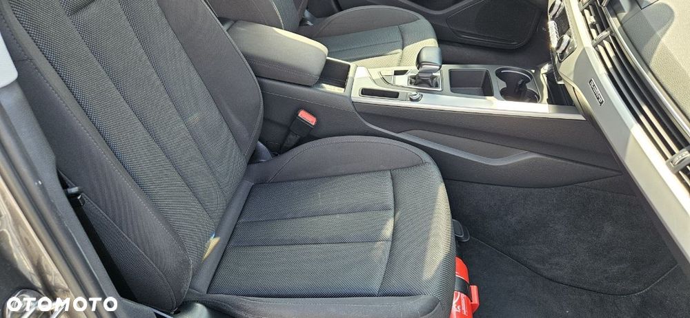 Audi A4 Avant - 37
