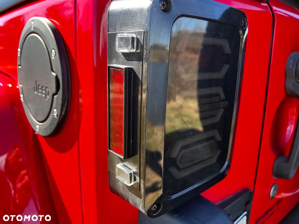 Jeep Wrangler 3.6 Unlim 75th Anniv - 19