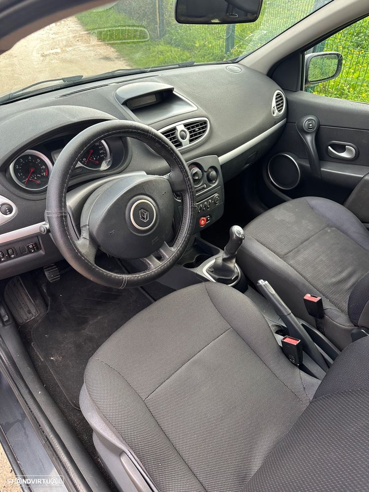 Renault Clio 1.2 16V Dynamique - 6
