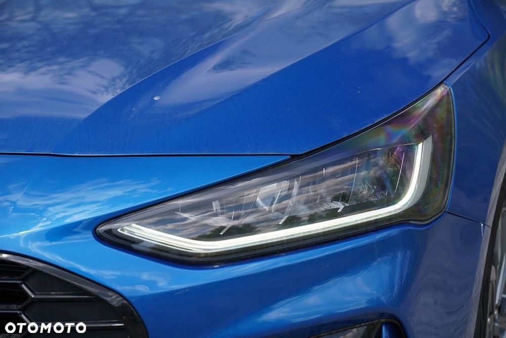 Ford Focus 1.0 EcoBoost mHEV ST-Line X - 27