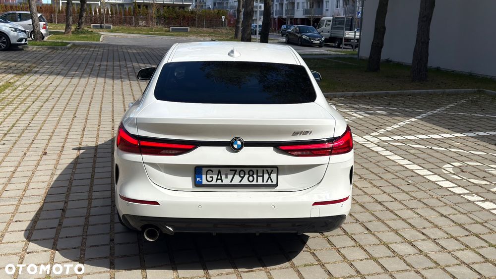 BMW Seria 2 218i - 8