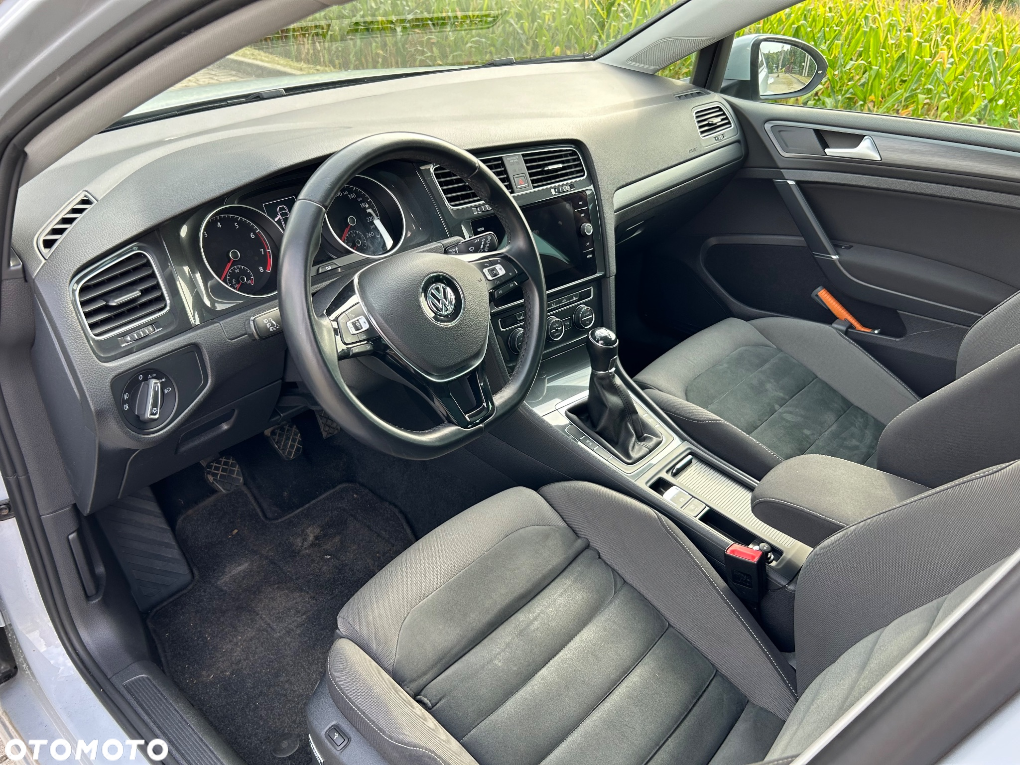 Volkswagen Golf 1.5 TSI ACT (BlueMotion Technology) Comfortline - 11