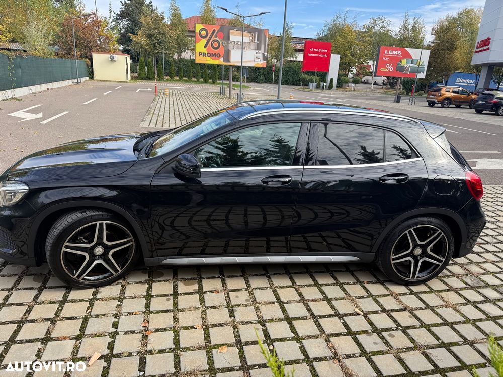 Mercedes-Benz GLA 200 d - 4