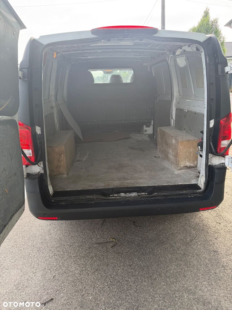 Mercedes-Benz Vito CDI Mixto 447.701 - 10