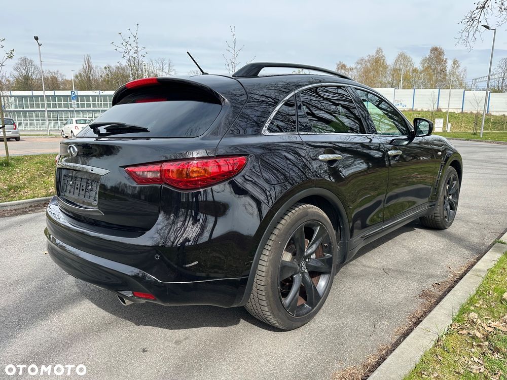 Infiniti QX70 3.0d S Premium - 6