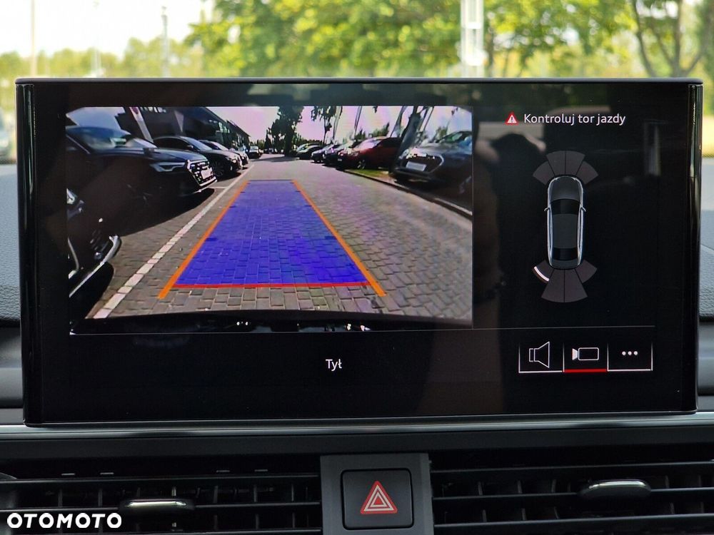 Audi A4 Limousine - 34