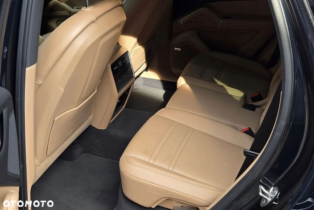Porsche Cayenne Tiptronic S - 14
