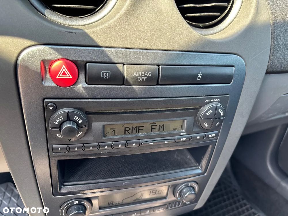 Seat Ibiza 1.2 12V Reference - 19