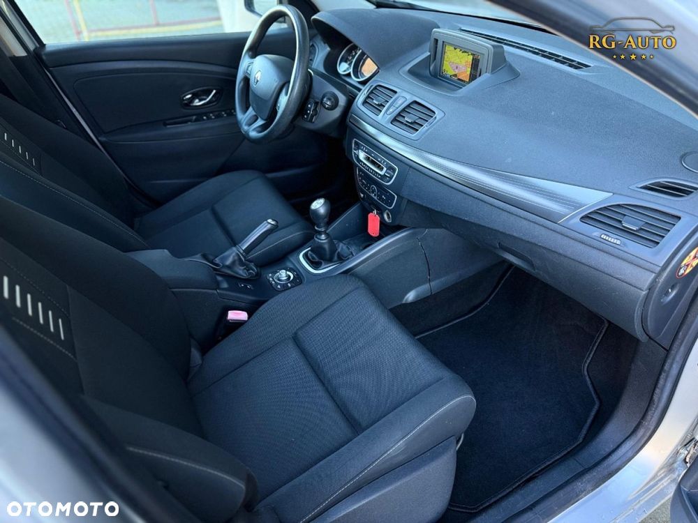 Renault Megane - 23