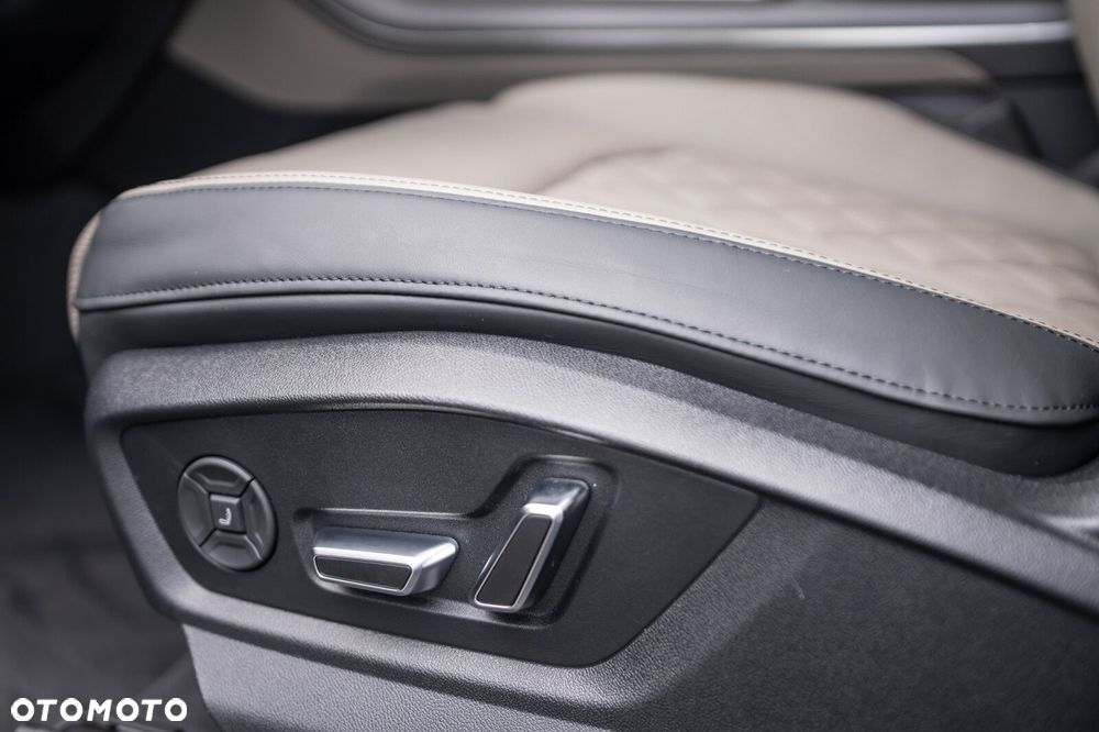 Audi Q7 50 TDI mHEV Quattro S Line Tiptr - 13