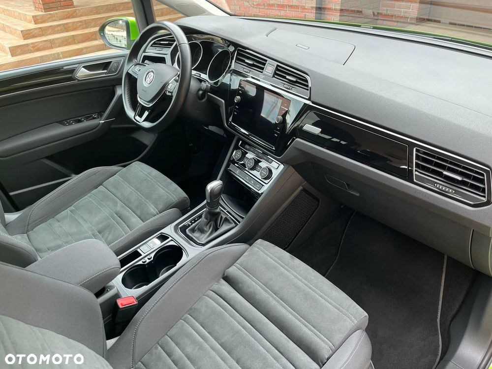 Volkswagen Touran 2.0 TDI SCR (BlueMotion Technology) DSG Highline - 20