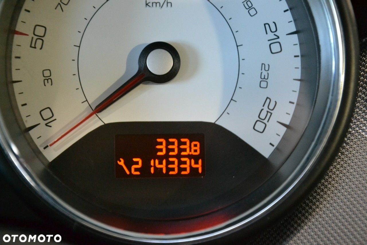 Peugeot 308 - 17