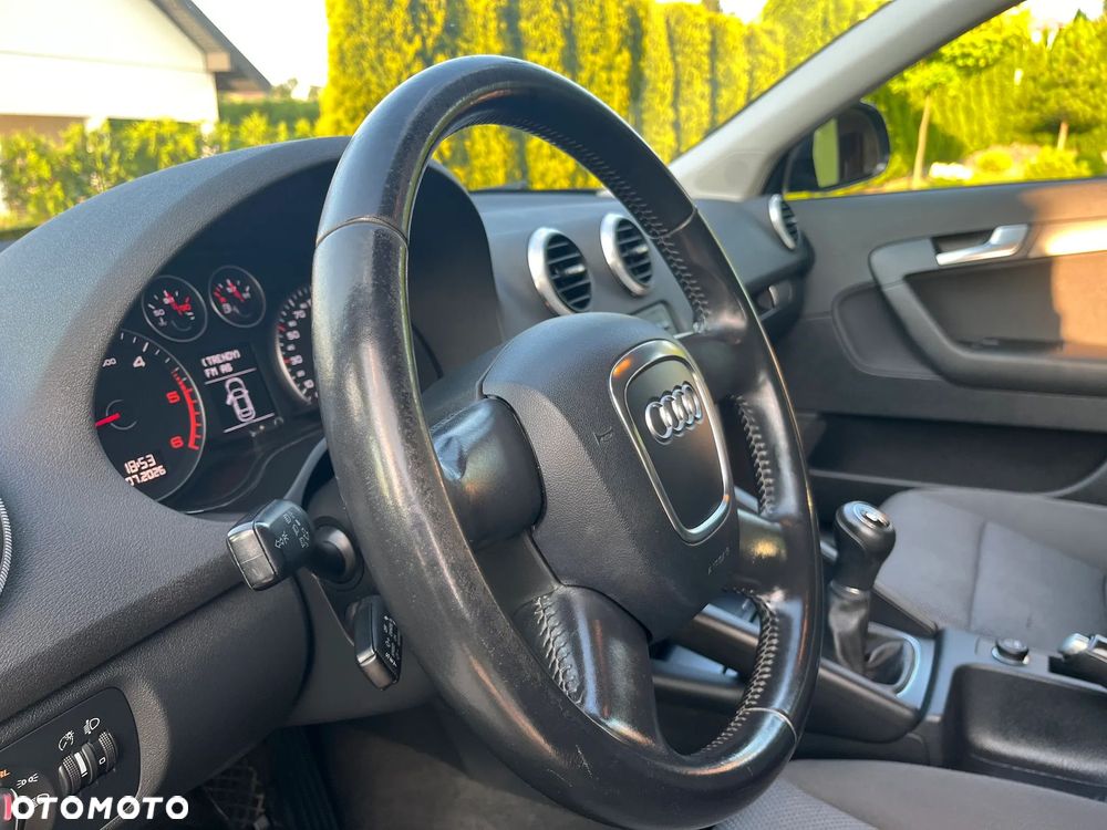 Audi A3 Sportback - 14