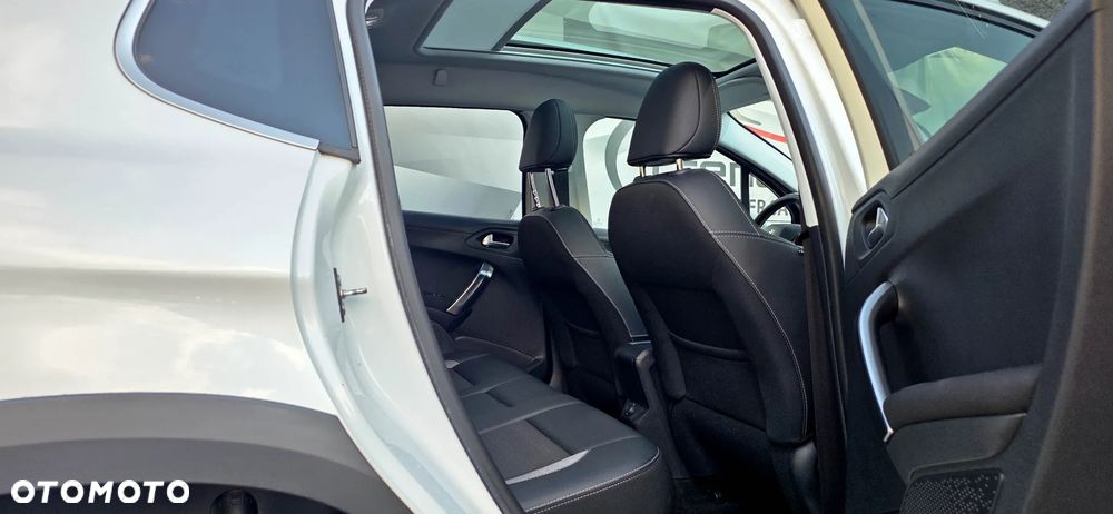 Peugeot 2008 - 22