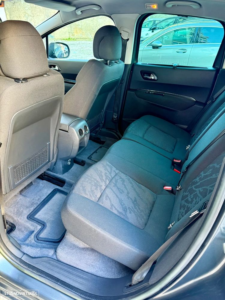 Peugeot 3008 1.6 HDi Style - 10