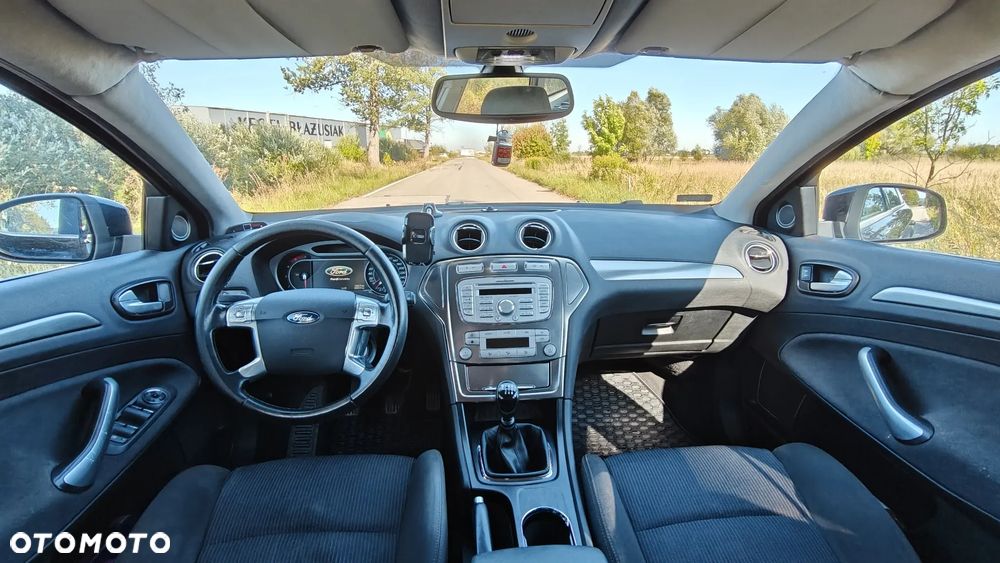 Ford Mondeo - 2