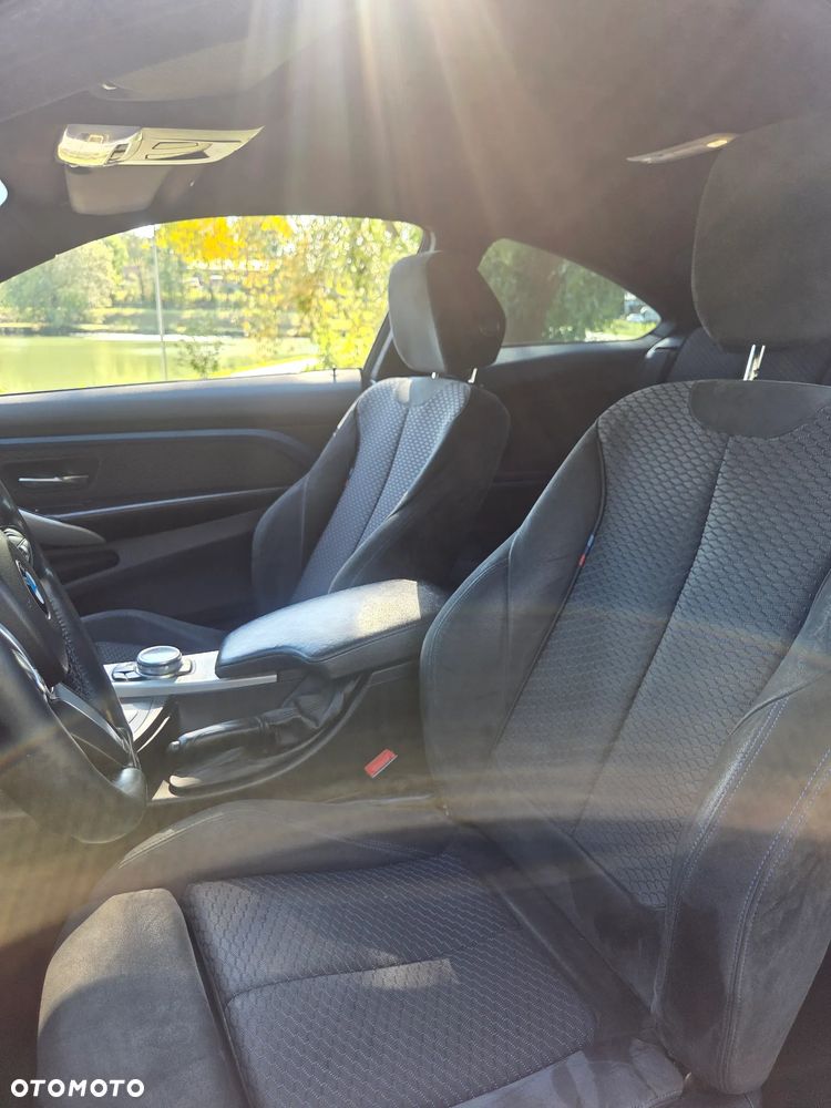 BMW Seria 4 428i M Sport - 12
