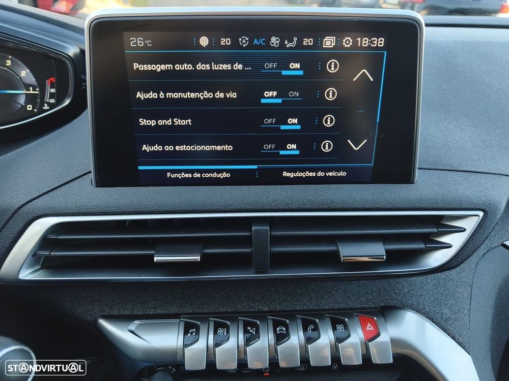 Peugeot 5008 1.2 PureTech Allure Pack EAT8 - 35