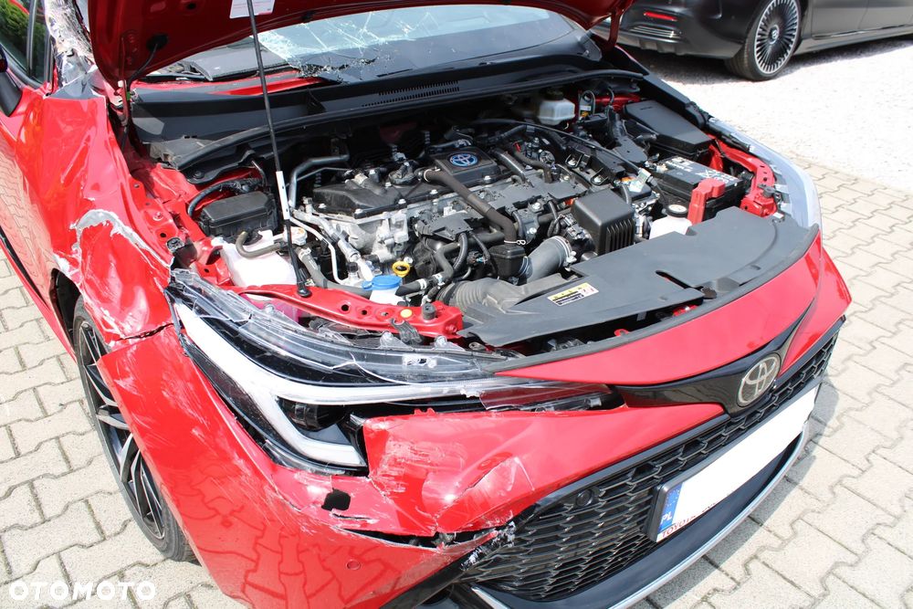 Toyota Corolla 1.8 Hybrid GR Sport - 18